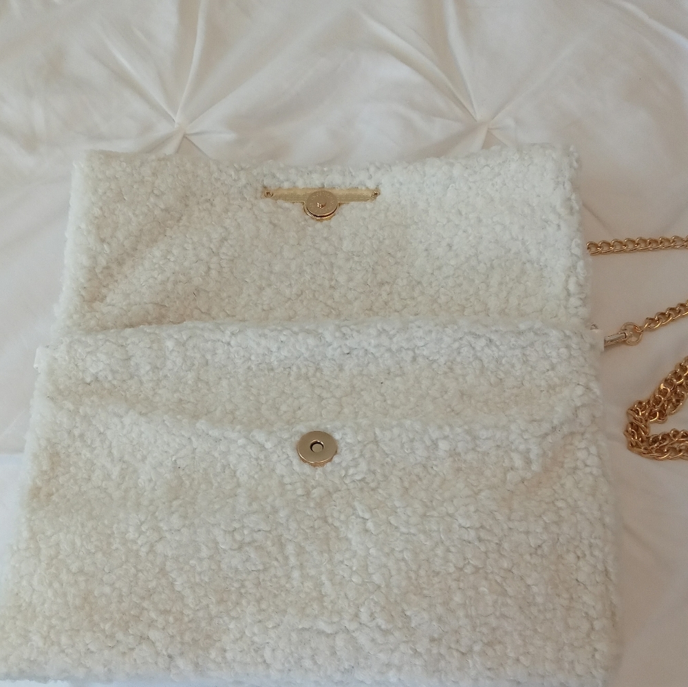 White Faux Fur Clutch - Picture 11 of 11